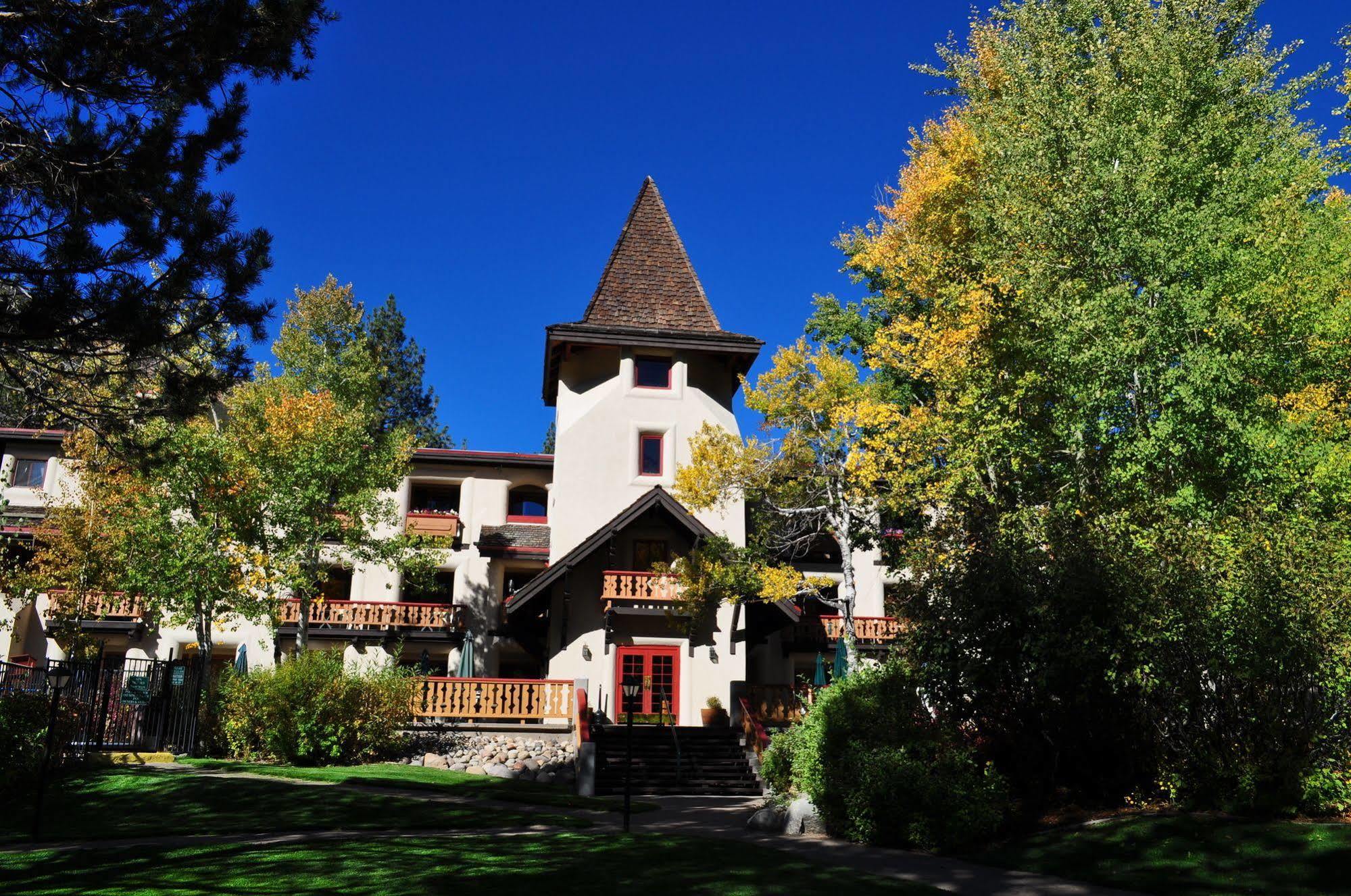 Olympic Village Inn Olympic Valley Olympic Valley  Buitenkant foto